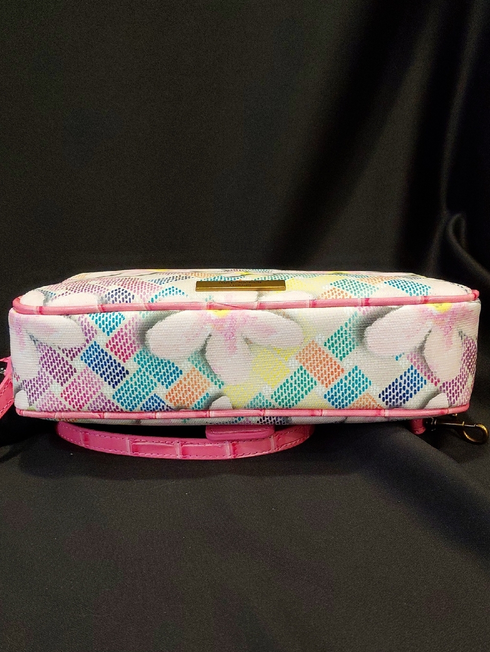 KURT GEIGER LONDON CAMDON FLAP FLOWER SHOULDER/CROSSBODY - Picture 7 of 12